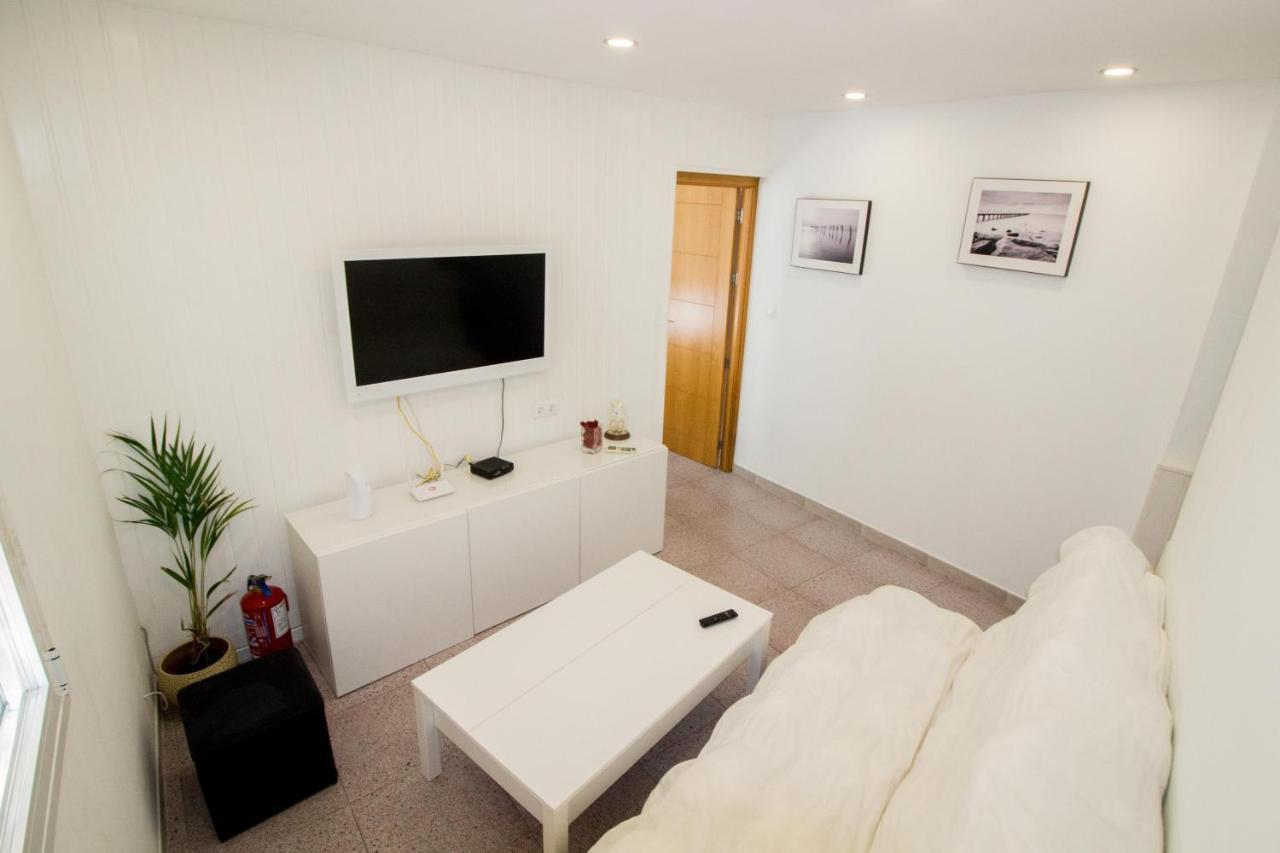 Coqueto Apartamento 50M De Playa Torre Del Mar Exterior photo
