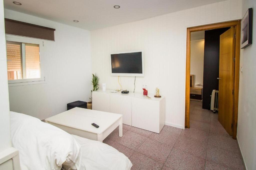 Coqueto Apartamento 50M De Playa Torre Del Mar Exterior photo